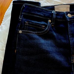 👖💙 EVERLANE💙👖CURVY HIGH-RISE SKINNY JEANS. SIZE 25 REGULAR. DARK BLUE WASH.